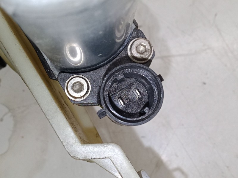 Recambio de elevalunas electrico delantero derecho para renault master iii furgoneta (fv) 2.3 dci 125 fwd (fv0c, fv0d, fv0g, fv0