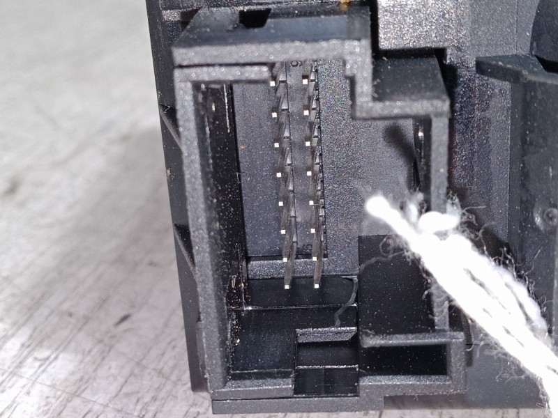 Recambio de boton freno mano para volkswagen tiguan (5n_) 2.0 tdi referencia OEM IAM 5N0927225A  