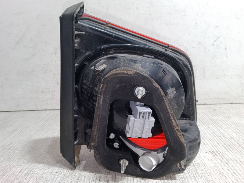 Recambio de piloto trasero derecho interior para volkswagen tiguan (5n_) 2.0 tdi referencia OEM IAM 5N0945108C  