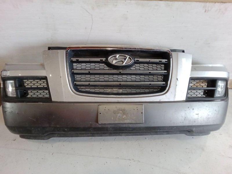 Recambio de paragolpes delantero para hyundai h-1 / starex autobús (a1) 2.5 crdi referencia OEM IAM 865124A600  