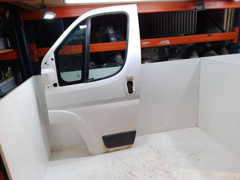Recambio de puerta delantera izquierda para peugeot boxer furgoneta 2.0 bluehdi 110 referencia OEM IAM   