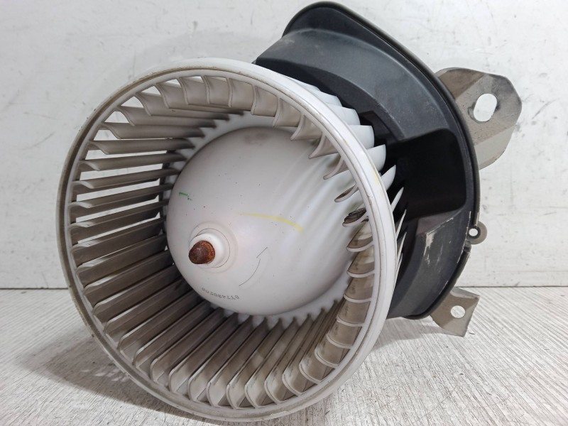 Recambio de motor calefaccion para fiat doblo cargo (263_) 1.3 d multijet referencia OEM IAM 5T743  