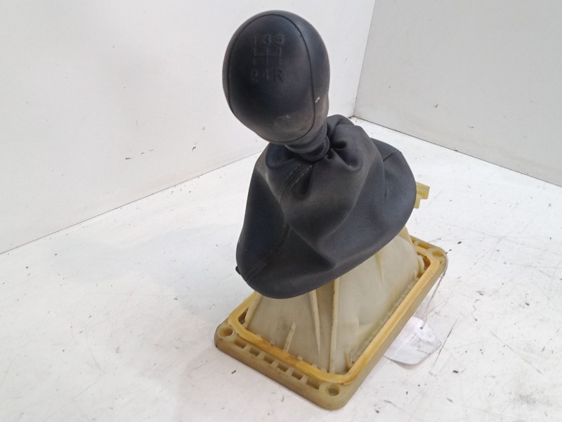 Recambio de pomo palanca cambio para renault clio ii (bb_, cb_) 1.2 16v (bb05, bb0w, bb11, bb27, bb2t, bb2u, bb2v, cb05,... refe