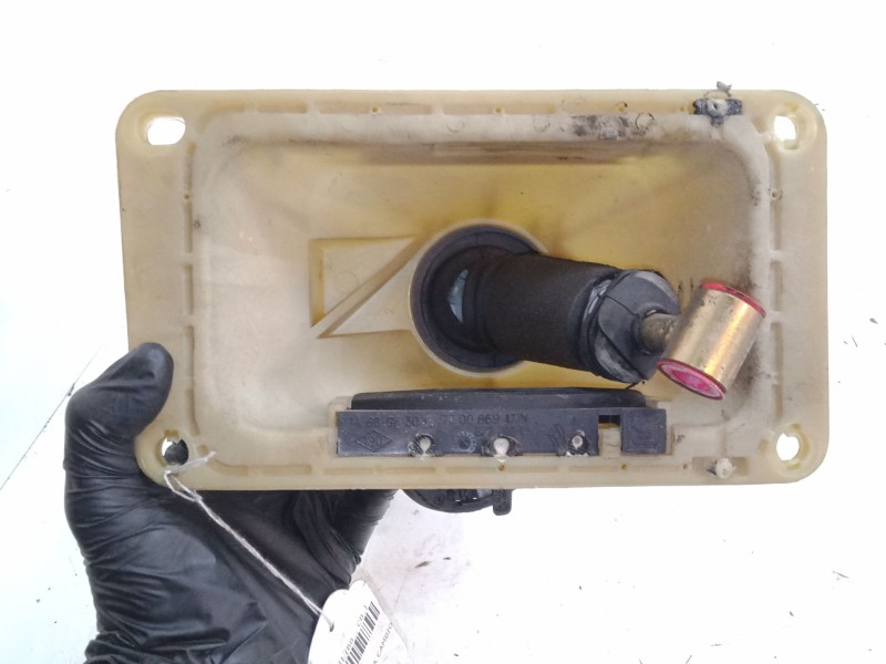 Recambio de pomo palanca cambio para renault clio ii (bb_, cb_) 1.2 16v (bb05, bb0w, bb11, bb27, bb2t, bb2u, bb2v, cb05,... refe