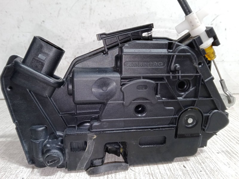 Recambio de cerradura puerta trasera izquierda para volkswagen tiguan (5n_) 2.0 tdi referencia OEM IAM 5N0839015A  
