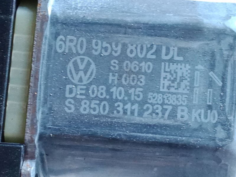 Recambio de elevalunas electrico delantero derecho para volkswagen polo v (6r1, 6c1) 1.0 referencia OEM IAM 6R0959802DL  