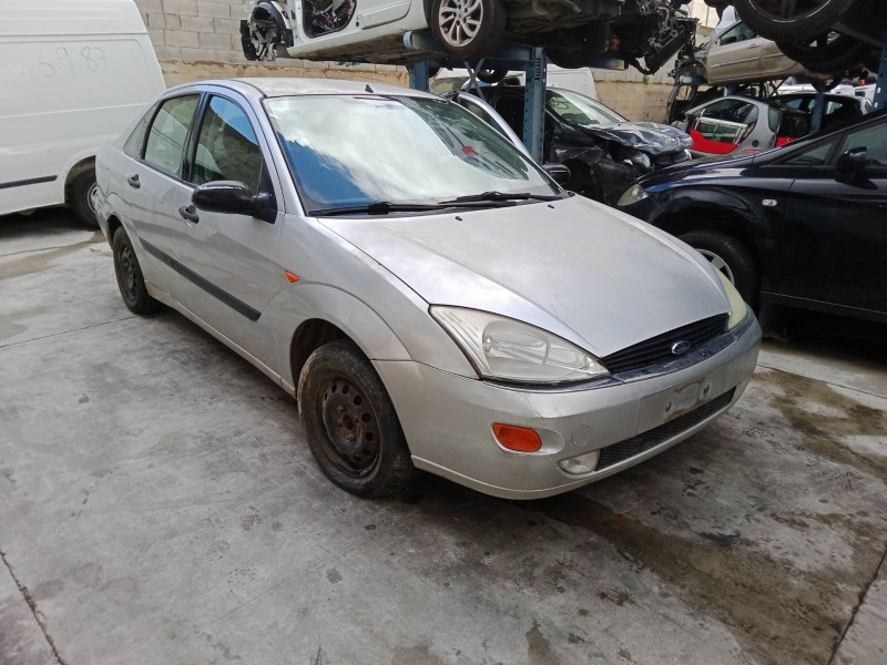 ford focus i turnier (dnw) del año 2000