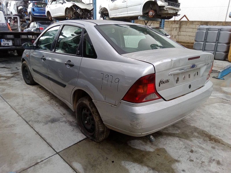 ford focus i turnier (dnw) del año 2000