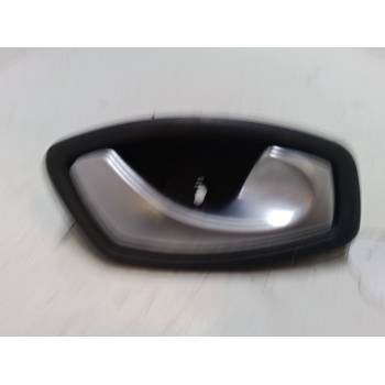 MANETA INTERIOR PUERTA DELANTERA DERECHA 826723233R 