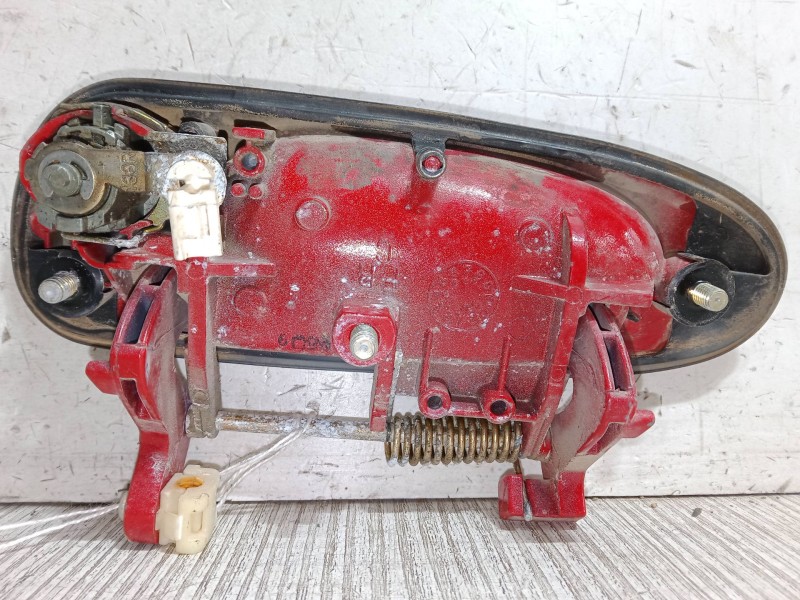 Recambio de maneta exterior delantera derecha para mazda 626 v station wagon (gw) 2.0 (gwew) referencia OEM IAM GE4T58410APT  
