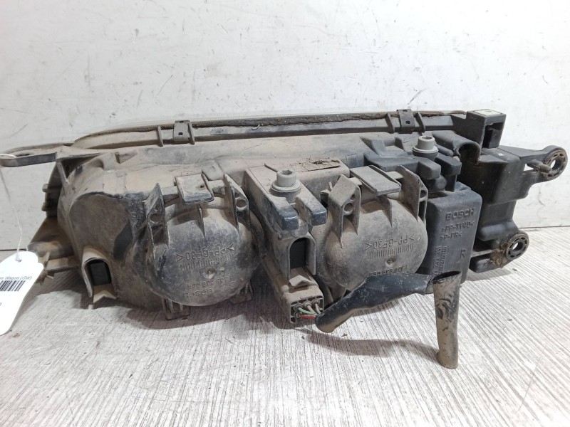 Recambio de faro derecho para mazda 626 v station wagon (gw) 2.0 (gwew) referencia OEM IAM GE4T51030D  