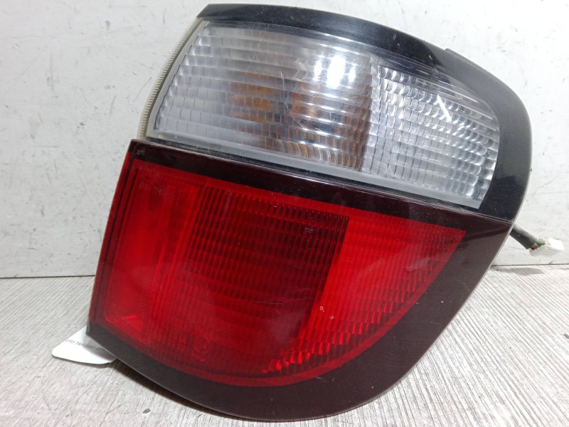 Recambio de piloto trasero derecho para mazda 626 v station wagon (gw) 2.0 (gwew) referencia OEM IAM GE4T51170D  