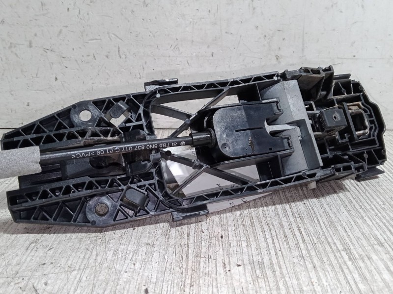 Recambio de maneta exterior puerta trasera izquierda para volkswagen tiguan (5n_) 2.0 tdi referencia OEM IAM   