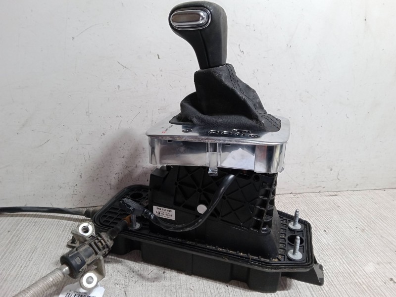 Recambio de selector palanca de cambios para volkswagen tiguan (5n_) 2.0 tdi referencia OEM IAM 5N1713025  