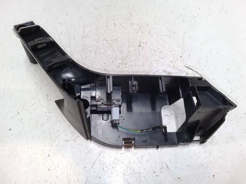 Recambio de mando elevalunas delantero derecho para seat ibiza iv (6j5, 6p1) 1.4 referencia OEM IAM    Recambio de mando elevalunas delantero derecho para seat ibiza iv (6j5, 6p1) 1.4 referencia OEM IAM