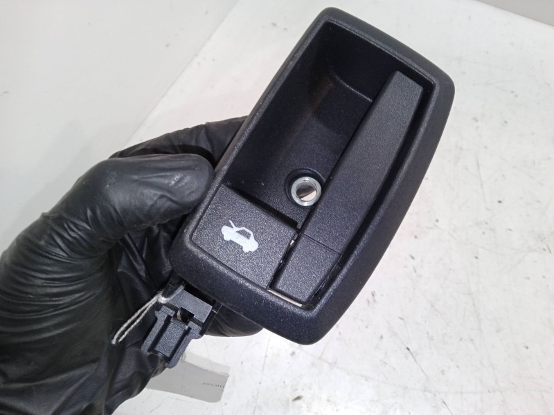 Recambio de tirador capo para peugeot boxer autobús 3.0 hdi 160 referencia OEM IAM   