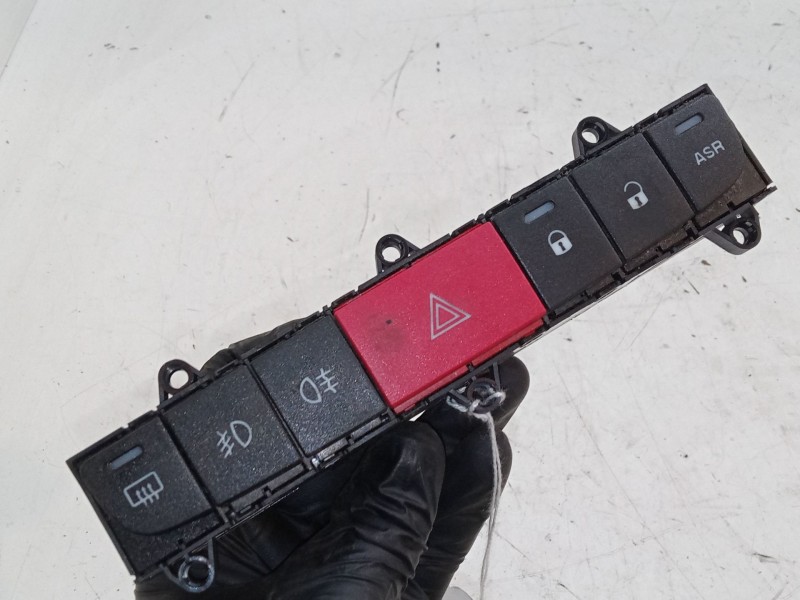 Recambio de warning para peugeot boxer autobús 3.0 hdi 160 referencia OEM IAM 7355331150  