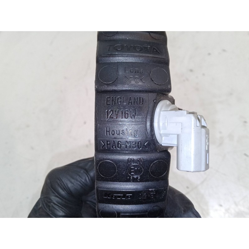Recambio de luz central de freno para toyota corolla (_e12_) 2.0 d-4d (cde120r_, cde120l_) referencia OEM IAM   