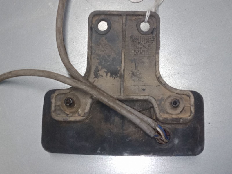 Recambio de intermitente lateral izquierdo para mitsubishi canter fe659h referencia OEM IAM   