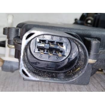 CERRADURA PUERTA TRASERA IZQUIERDA Y3B4839015A 