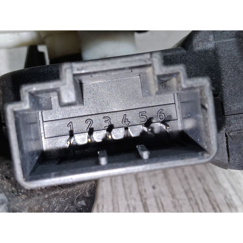 Recambio de motor apertura trampillas climatizador para volkswagen tiguan (5n_) 2.0 tdi referencia OEM IAM 3C0907511B  