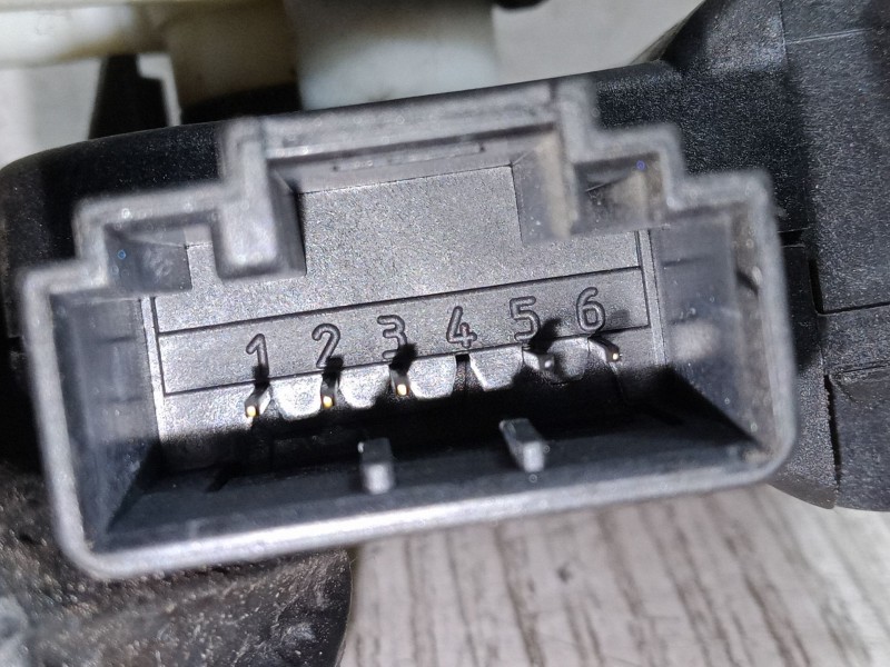 Recambio de motor apertura trampillas climatizador para volkswagen tiguan (5n_) 2.0 tdi referencia OEM IAM 3C0907511B  