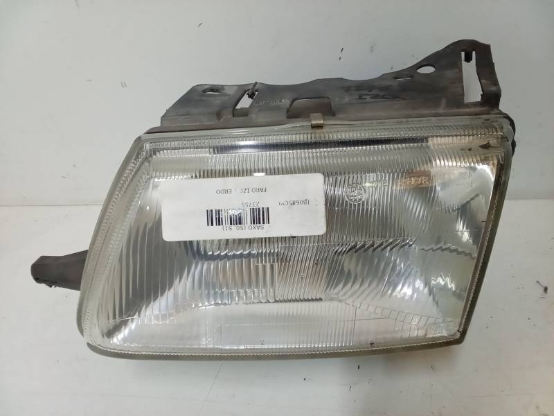 FARO IZQUIERDO 