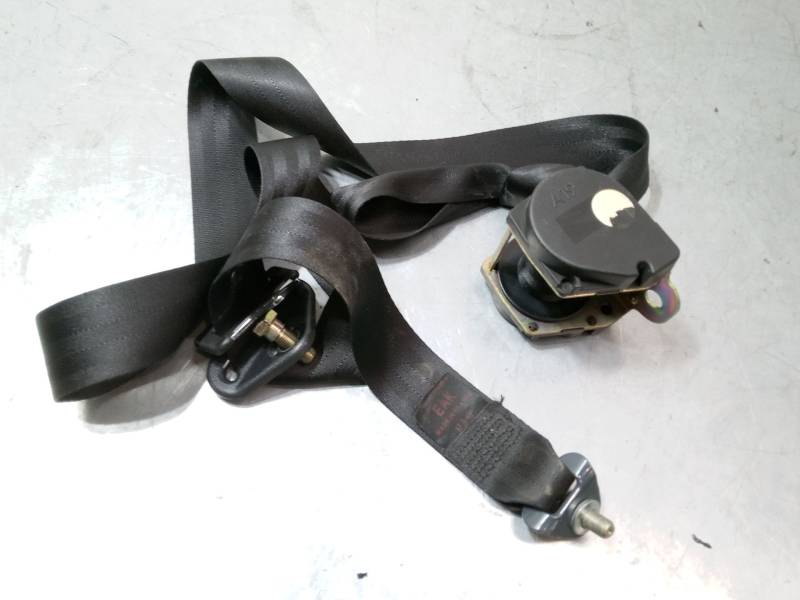 CINTURON SEGURIDAD TRASERO DERECHO 