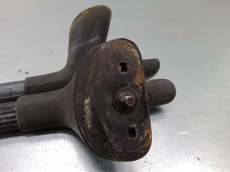 Recambio de baca pequeña para renault kangoo (kc0/1_) 1.9 dci 4x4 (kc0v) referencia OEM IAM    Recambio de baca pequeña para renault kangoo (kc0/1_) 1.9 dci 4x4 (kc0v) referencia OEM IAM