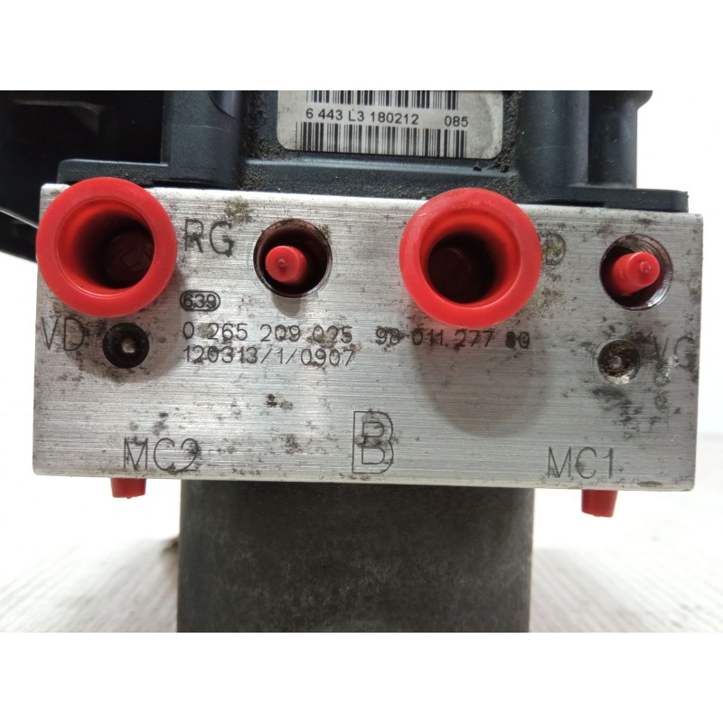 Recambio de abs para peugeot 206 hatchback (2a/c) 1.4 i referencia OEM IAM 0265801179 0 265 209 025 98 011 277 80