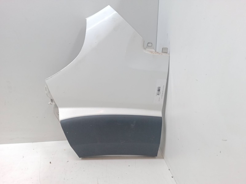 Recambio de aleta delantera izquierda para peugeot boxer autobús 3.0 hdi 160 referencia OEM IAM   