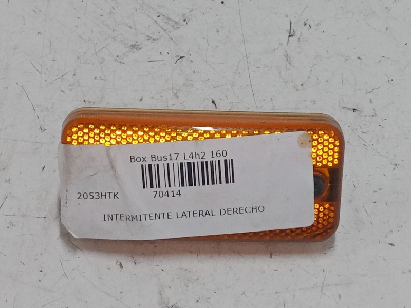 Recambio de intermitente lateral derecho para peugeot boxer autobús 3.0 hdi 160 referencia OEM IAM   