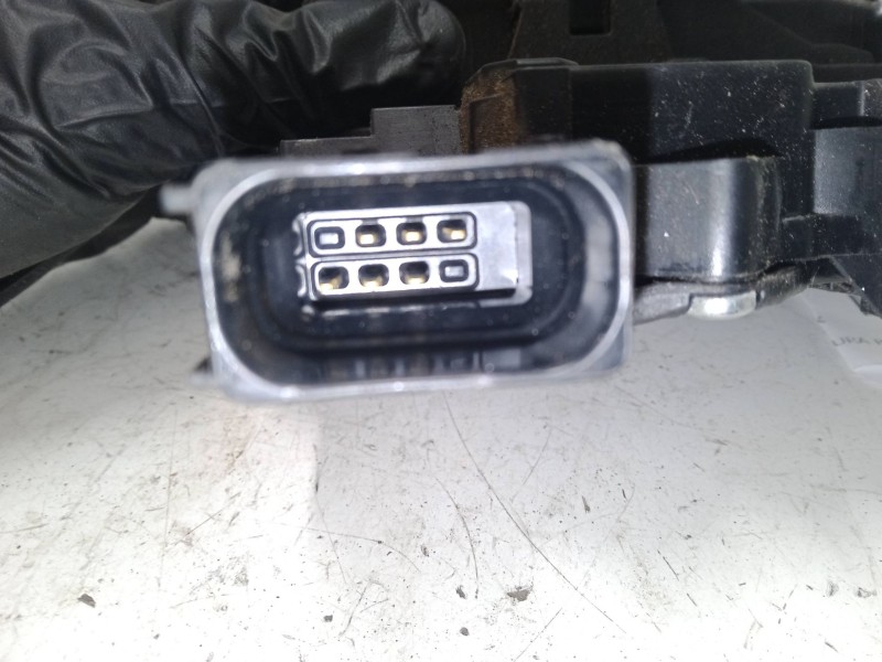 Recambio de cerradura puerta delantera izquierda para peugeot boxer autobús 3.0 hdi 160 referencia OEM IAM   