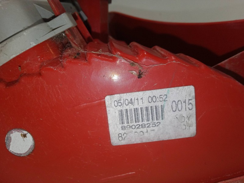 Recambio de piloto trasero derecho para renault clio ii (bb_, cb_) 1.2 16v (bb05, bb0w, bb11, bb27, bb2t, bb2u, bb2v, cb05,... r