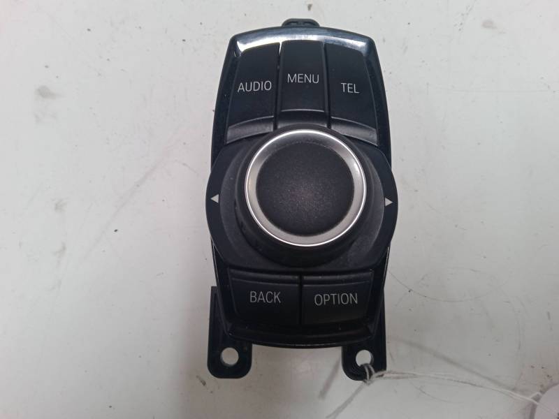 MANDO RADIO 65829381678 