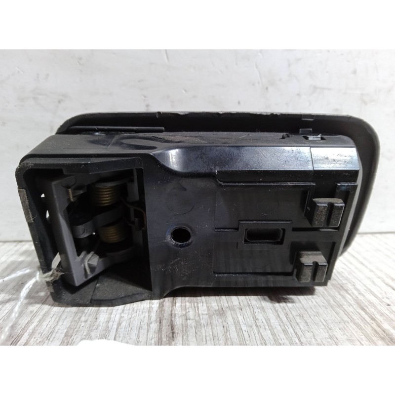 Recambio de maneta interior puerta delantera derecha para nissan vanette cargo furgoneta (hc 23) 2.3 d referencia OEM IAM   