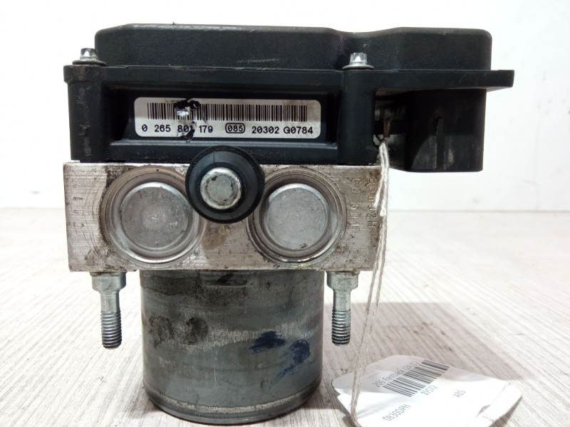 Recambio de abs para peugeot 206 hatchback (2a/c) 1.4 i referencia OEM IAM 0265801179 0 265 209 025 98 011 277 80