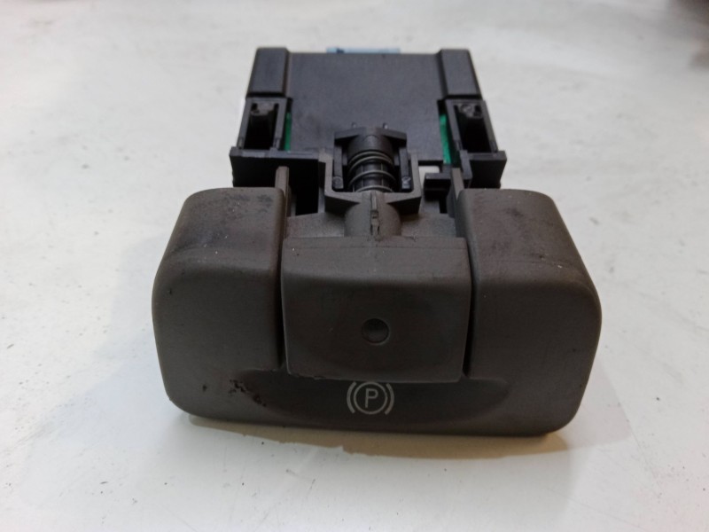 Recambio de boton freno mano para volvo v40 station wagon (645) 1.9 di referencia OEM IAM   