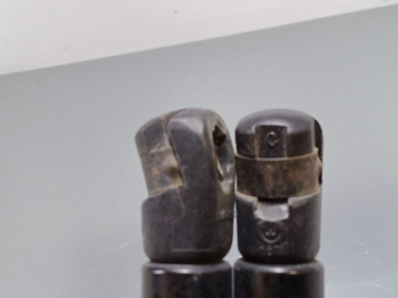 Recambio de amortiguadores malet/porton para chevrolet aveo / kalos hatchback (t250, t255) 1.2 referencia OEM IAM   