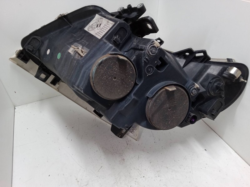 Recambio de faro derecho para peugeot boxer autobús 3.0 hdi 160 referencia OEM IAM   