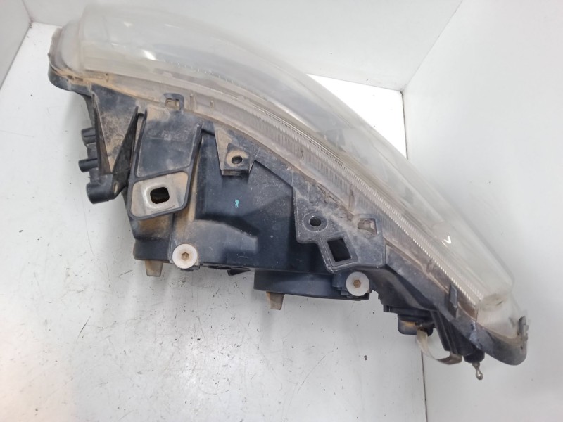 Recambio de faro derecho para peugeot boxer autobús 3.0 hdi 160 referencia OEM IAM   