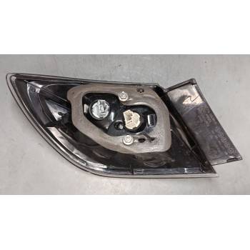 PILOTO TRASERO DERECHO 2161984RAQ 