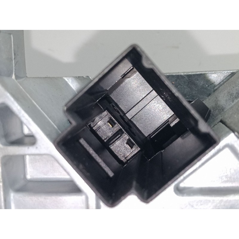 Recambio de clausor para opel corsa d (s07) 1.0 (l08, l68) referencia OEM IAM   