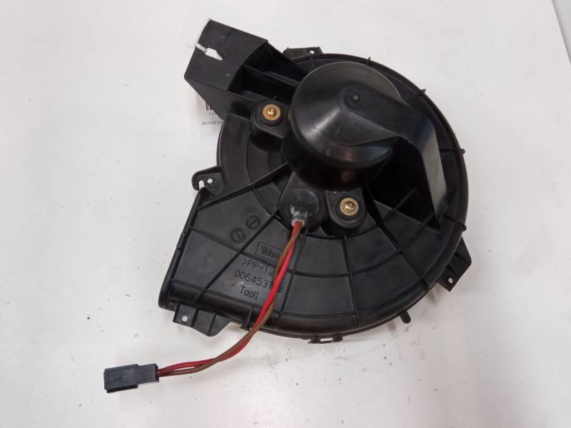 MOTOR CALEFACCION 