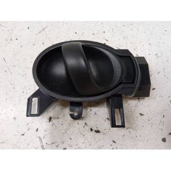 MANETA INTERIOR PUERTA DELANTERA DERECHA 80670BA60A 