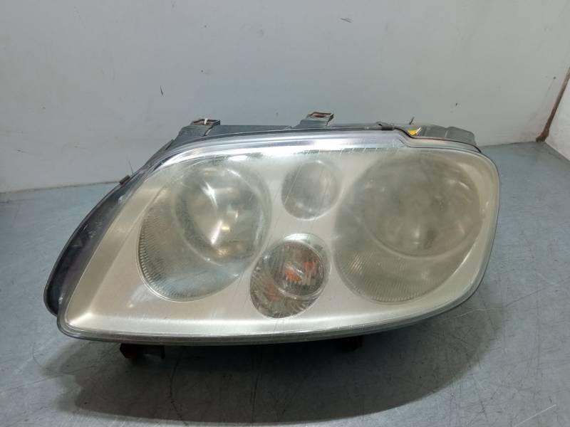 FARO IZQUIERDO 301205203 
