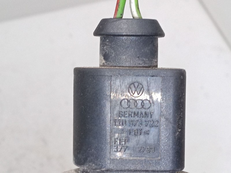 Recambio de bomba limpiaparabrisas para seat ibiza ii (6k1) 1.4 i referencia OEM IAM 1J0973722  