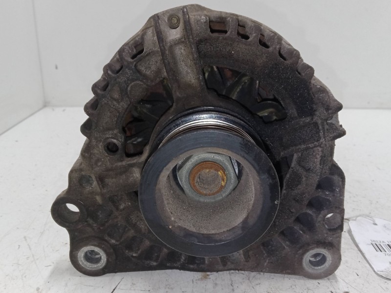 Recambio de alternador para seat ibiza ii (6k1) 1.4 i referencia OEM IAM 037903025  