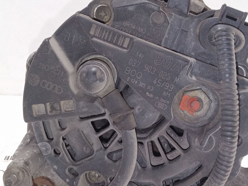 Recambio de alternador para seat ibiza ii (6k1) 1.4 i referencia OEM IAM 037903025  