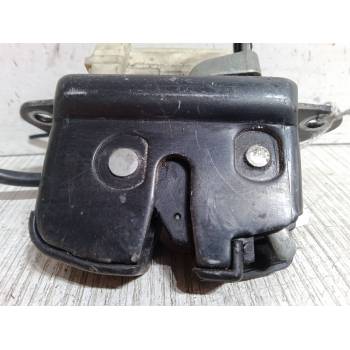 CERRADURA MALETERO / PORTON 